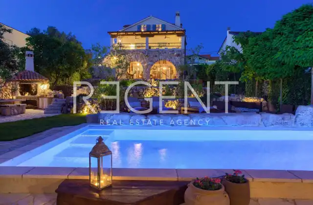 Krk, Malinska - Semi-detached villa with pool and sea view