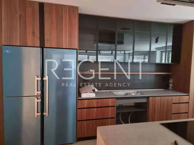 Istrie, Pula - Luxusní Penthouse o velikosti 240 m2 v novostavbě