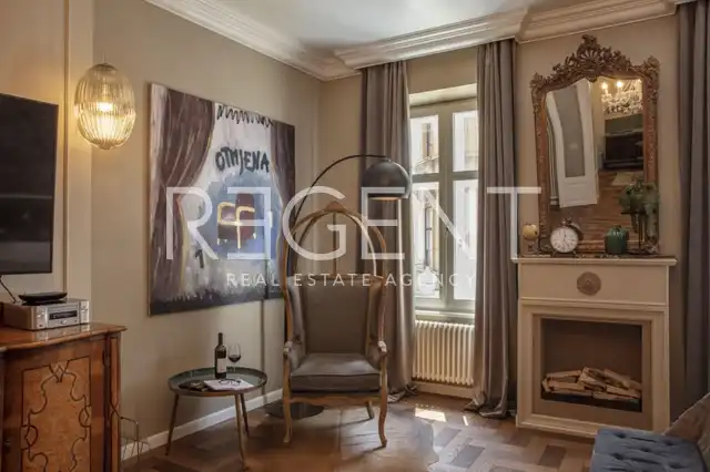 Záhreb, Frankopanská - Luxusný meštiansky byt v centre mesta 110 m2