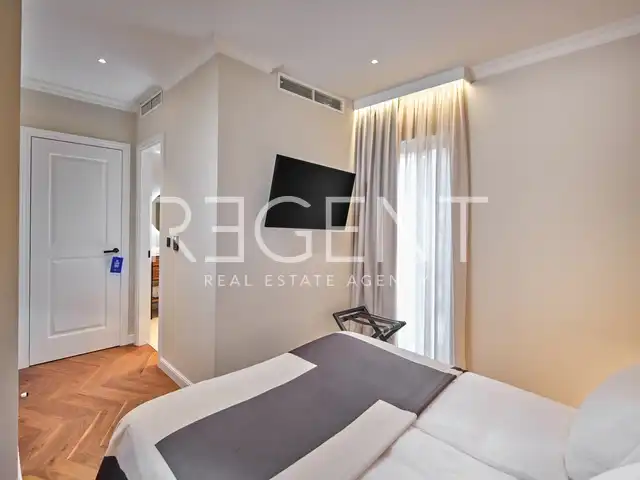 Trogir - Moderní vila s výhledem na moře 341 m2