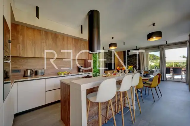 Marčana, Istra – Vaste villa avec vue et espace bien-être privé