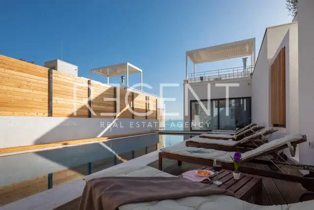 Omiš – Villa esclusiva con piscina e vista panoramica