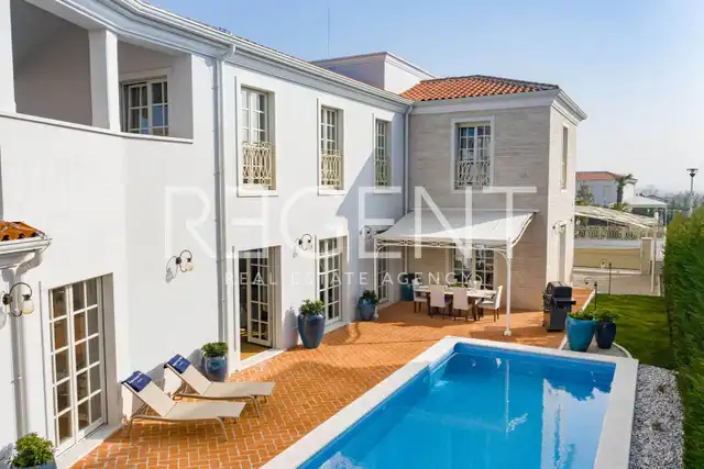 Istrien, Vabriga - Üppige und elegante Villa 288 m2