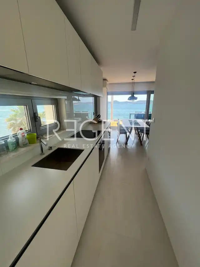 Zadar, Sukošan - Luksuzni penthouse v prvi vrsti do morja