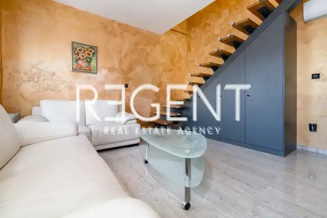 Split, Stobreč - Wohnung in ausgezeichneter Lage zur Langzeitmiete, 150m2