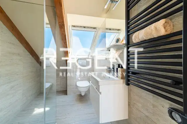 Split, Stobreč - Wohnung in ausgezeichneter Lage zur Langzeitmiete, 150m2