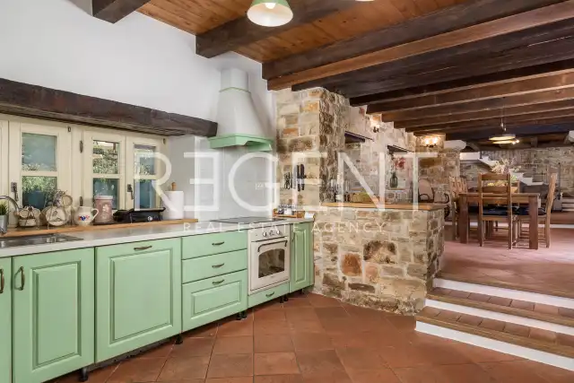 Istrien, Višnjan - Schönes Steinhaus mit Pool
