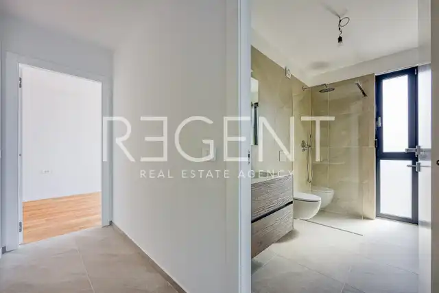 Istrien, Novigrad - Drei-Zimmer-Wohnung in einer luxuriösen Wohnanlage 115 m2