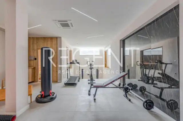 Makarska, Baška Voda - Luxury villa 400 m2 with sea view