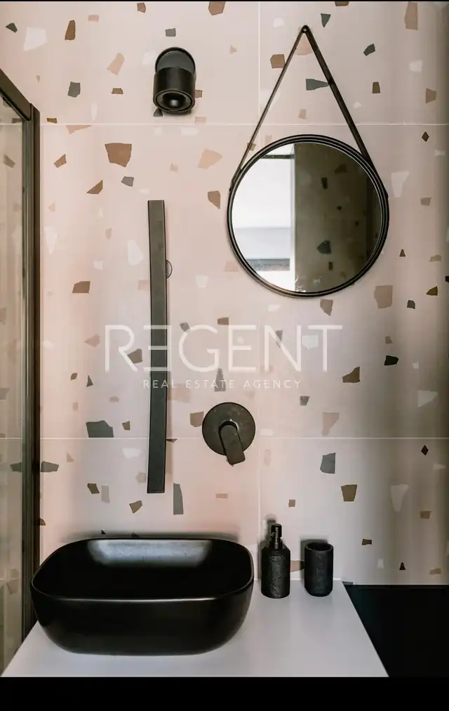 Šibenik, Vodice - Moderná vila, novostavba 200 m2