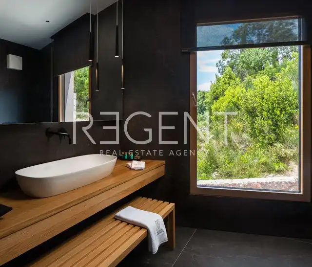 Dubrovník - Elegantná vila moderného dizajnu 394 m2