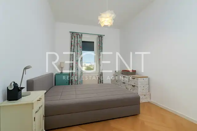 Zagreb, Jarun - Moderna hiša z bazenom ob jezeru, 400 m2