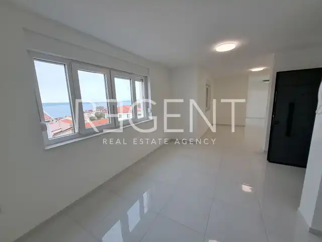 Crikvenica, Lunkovo - Appartamento con quattro camere da letto con vista mare 122 m2