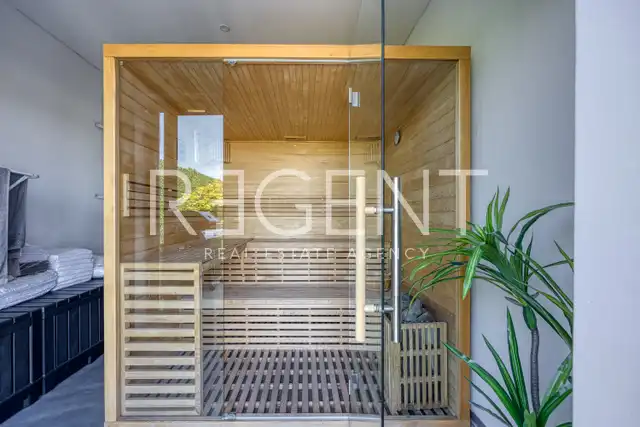 Istria, Buje - villa 255 m², piscina, sauna, giardino, parcheggio