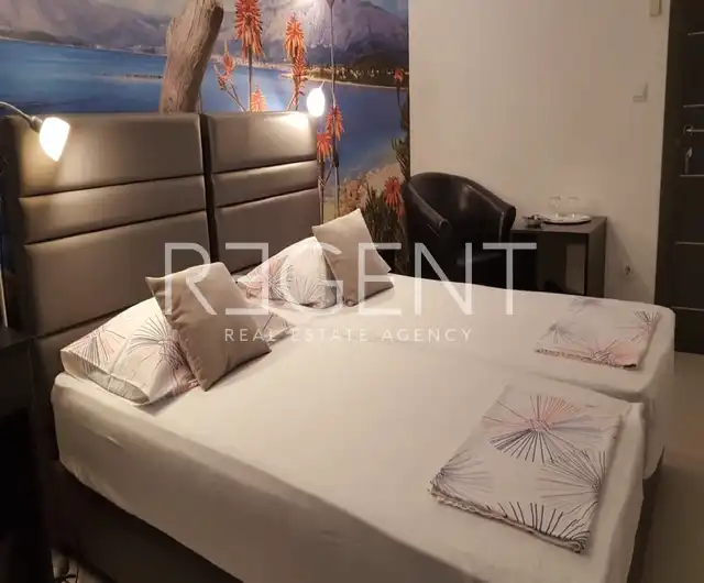 Vis - Belle villa avec vue sur la mer 300 m2
