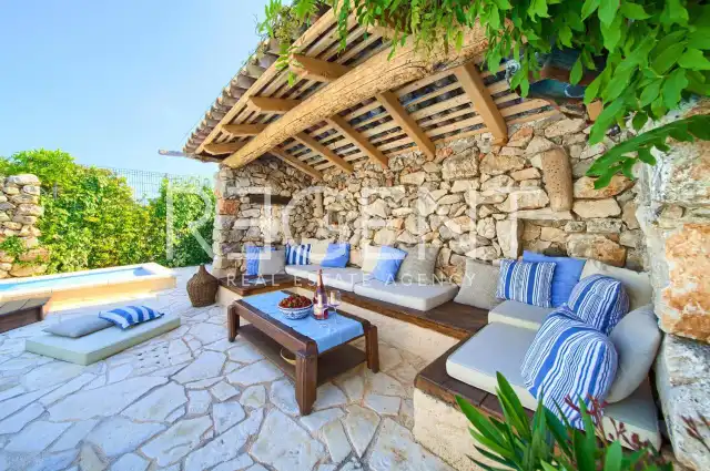 Krk, Malinska - Semi-detached villa with pool and sea view