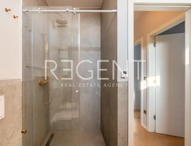 Stan 101 m², Trešnjevka — penthouse, terasa, garaža 31 m²