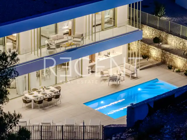 Brač, Sutivan - Splendida villa vicino al mare, 274m2