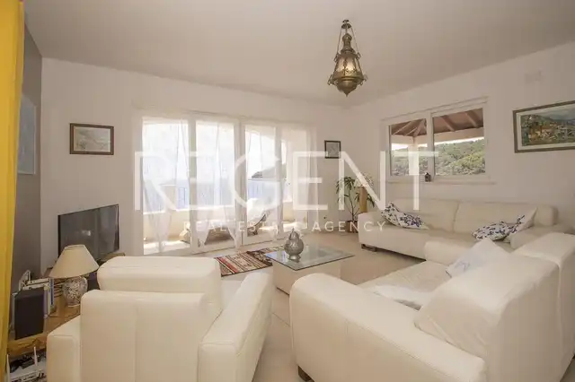 Ostrov Korčula - Nádherná úžasná vila pri mori 312 m2