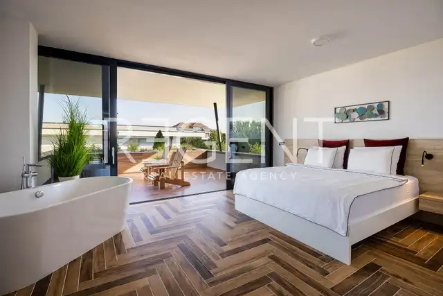 Krk, Linardići - Villa di lusso con vista mare, piscina a sfioro e sauna 350m2