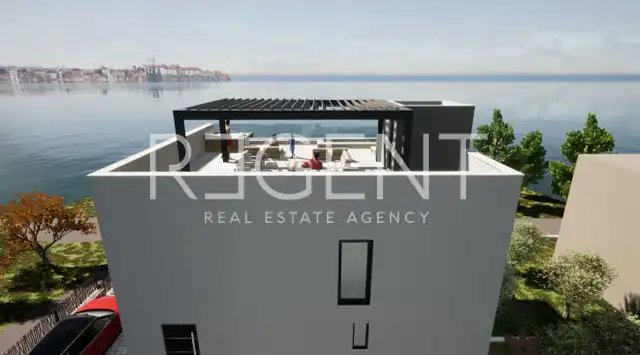 Trogir, Okrug Gornji - Penthouse so strešnou terasou a výhľadom na more