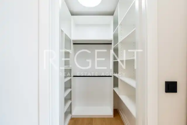Villa 240 m² à louer, Gornji Bukovac — piscine, garage