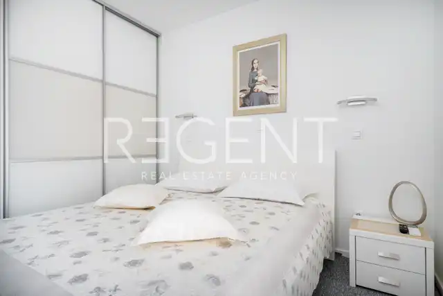 Split, Dragovode - Luxusný penthouse s terasou a výhľadom na more 103 m2