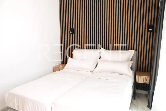 Korčula, Žrnovo - Luksuzna družinska vila s čudovitim pogledom 360 m2