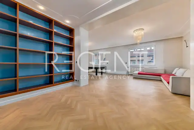 Zagreb, Trg bana Josipa Jelačića - Četverosoban stan 160 m2 najam