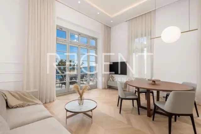 Opatija, Zentrum - Luxuriöse Wohnung in einer Villa in einzigartiger Lage, 108 m2