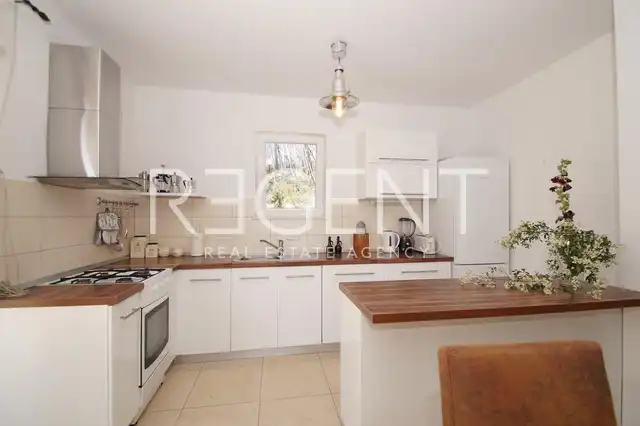 Ostrov Korčula - Nádherná úžasná vila pri mori 312 m2