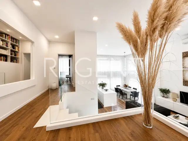 Dům 370 m², Maksimir — 4 ložnice, zahrada, garáž