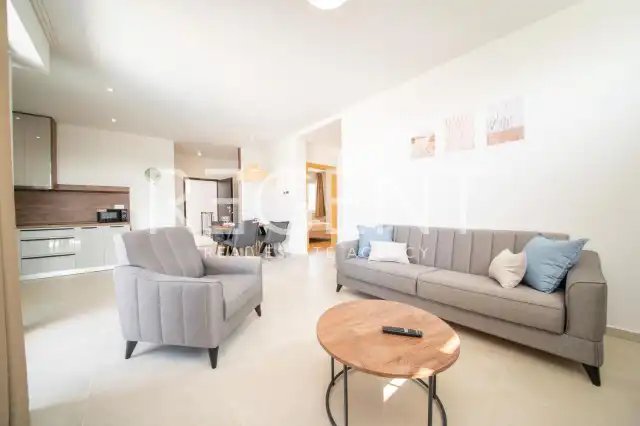 Zadar, Vrsi – trojizbové apartmány s bazénom a výhľadom na more
