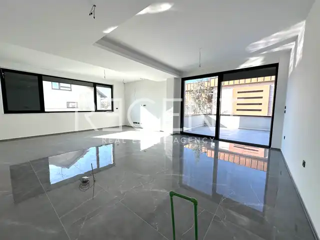 Zagreb, Šalata - Modern family villa in a prime location