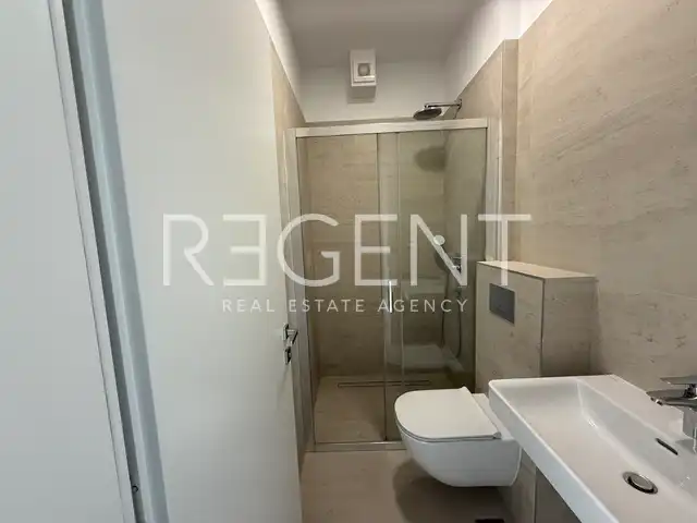 Záhřeb, Laščina - penthouse v novostavbě s prostornou terasou