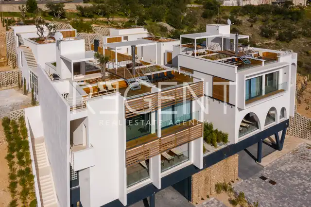 Omiš – Villa esclusiva con piscina e vista panoramica