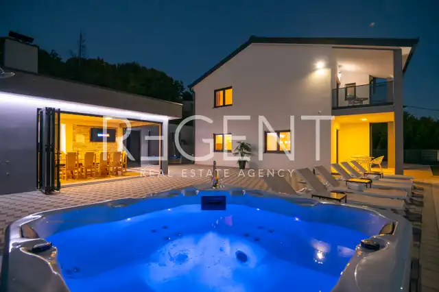 Imotski – Luxusná moderná rodinná vila