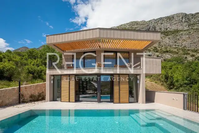 Dubrovník - Elegantná vila moderného dizajnu 394 m2