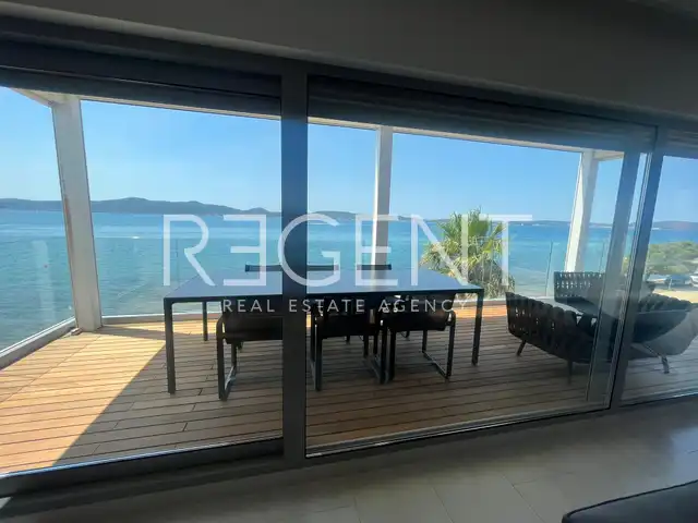 Zadar, Sukošan - Luksuzni penthouse v prvi vrsti do morja