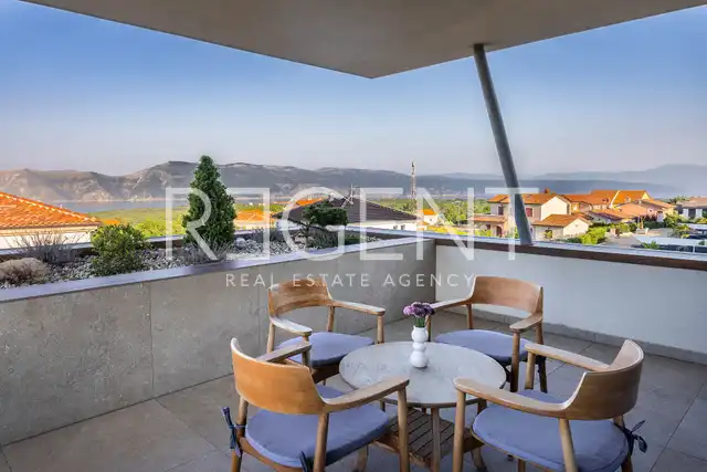 Krk, Linardići - Villa di lusso con vista mare, piscina a sfioro e sauna 350m2