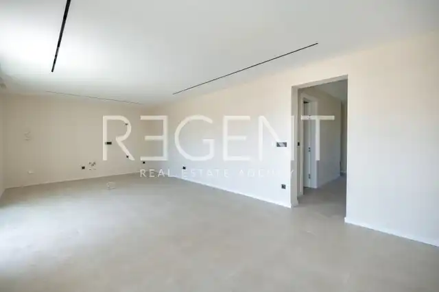 Trogir - Nouvelle villa moderne de 300m2 avec piscine et jacuzzi