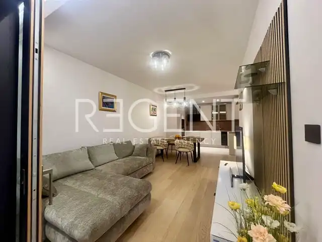 Split, Duilovo - Three-room apartment with a loggia and sea view