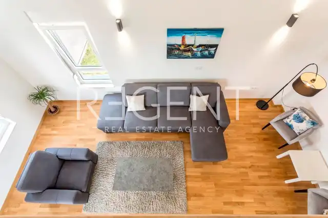 Podstrana - Three-room apartment with a terrace