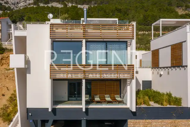 Omiš – Villa esclusiva con piscina e vista panoramica