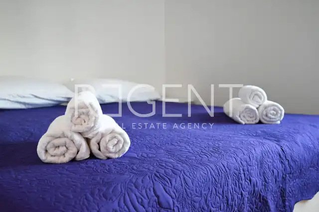 Podstrana, Strožanac - Two-bedroom apartment with garden 71 m2 long term