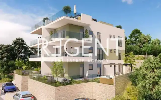 Trogir, Čiovo - Attico 150 m2