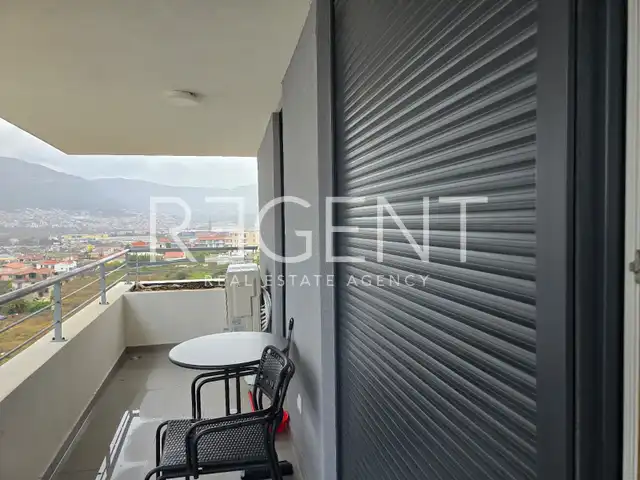 Split, Mejaši – dvosoban stan u novogradnji s garažom