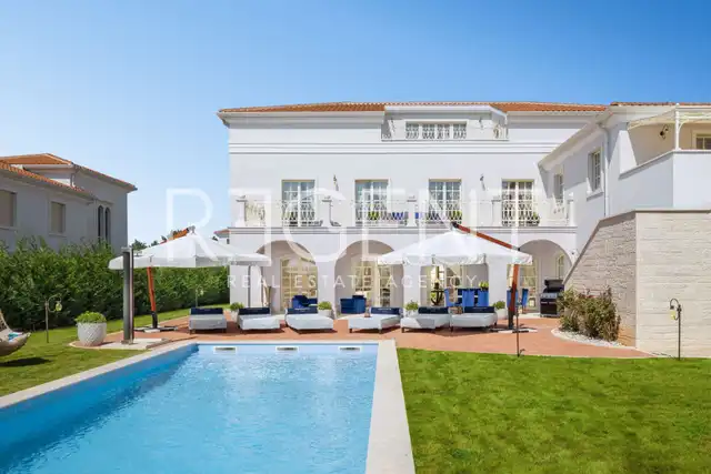 Istria, Vabriga - Luxurious and elegant villa 511 m2