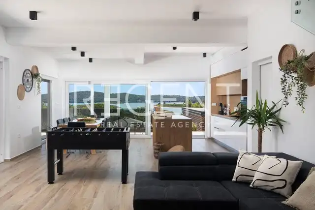 Istria, Medulin - Piękna willa z wellness NKP 190 m2 blisko morza
