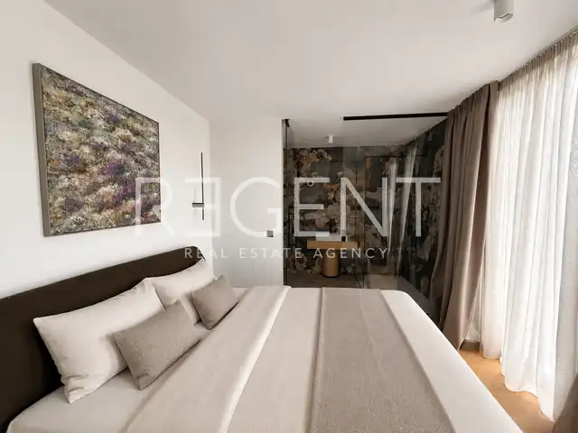Turanj, Vila 180 m²— grijani bazen, pogled na more, 350 m od plaže